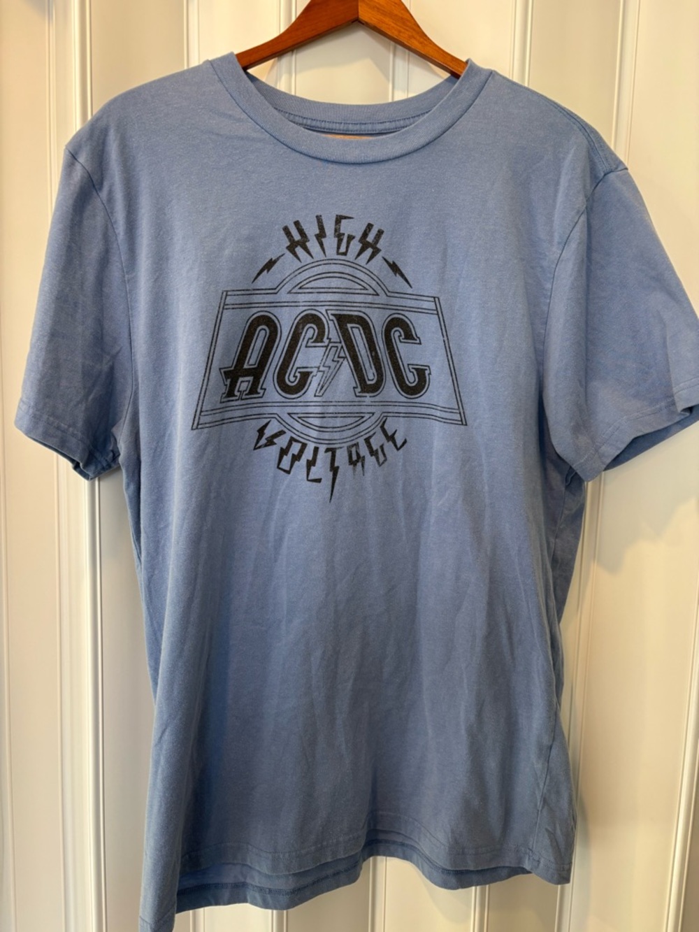 AC/DC Light Blue High Voltage Logo Tee Size Medium